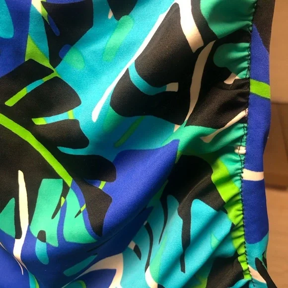 24th & OCEAN TANKINI- SIZE M - MULTI COLORS - Picture 4 of 10